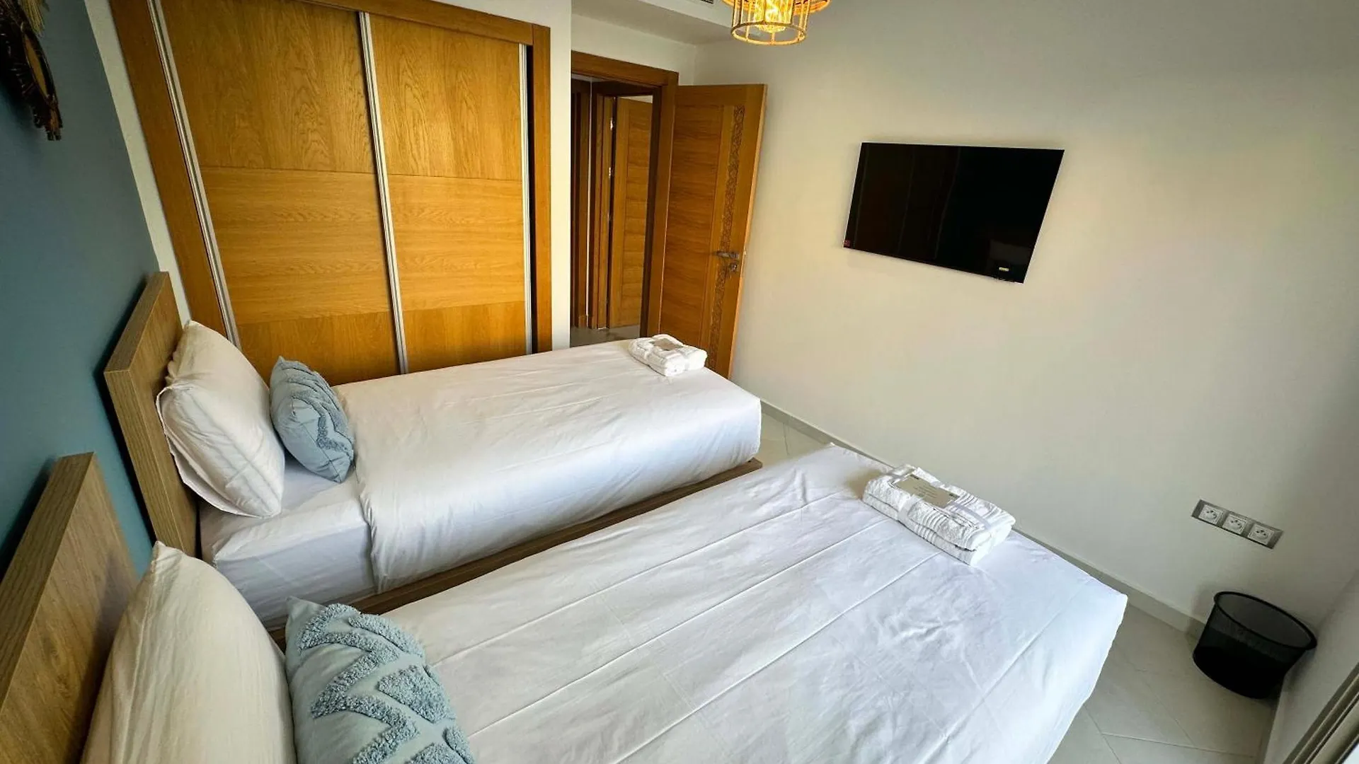 Chic Beachside Apt,Mountain View Agadir Apartman